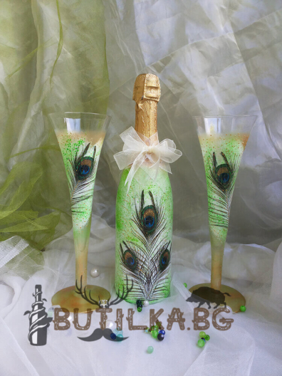 Шампаанско и две чаши за сватба